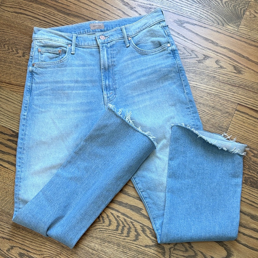 Mother Insider Ankle Fray Jeans in Friendly Reminder, 30
